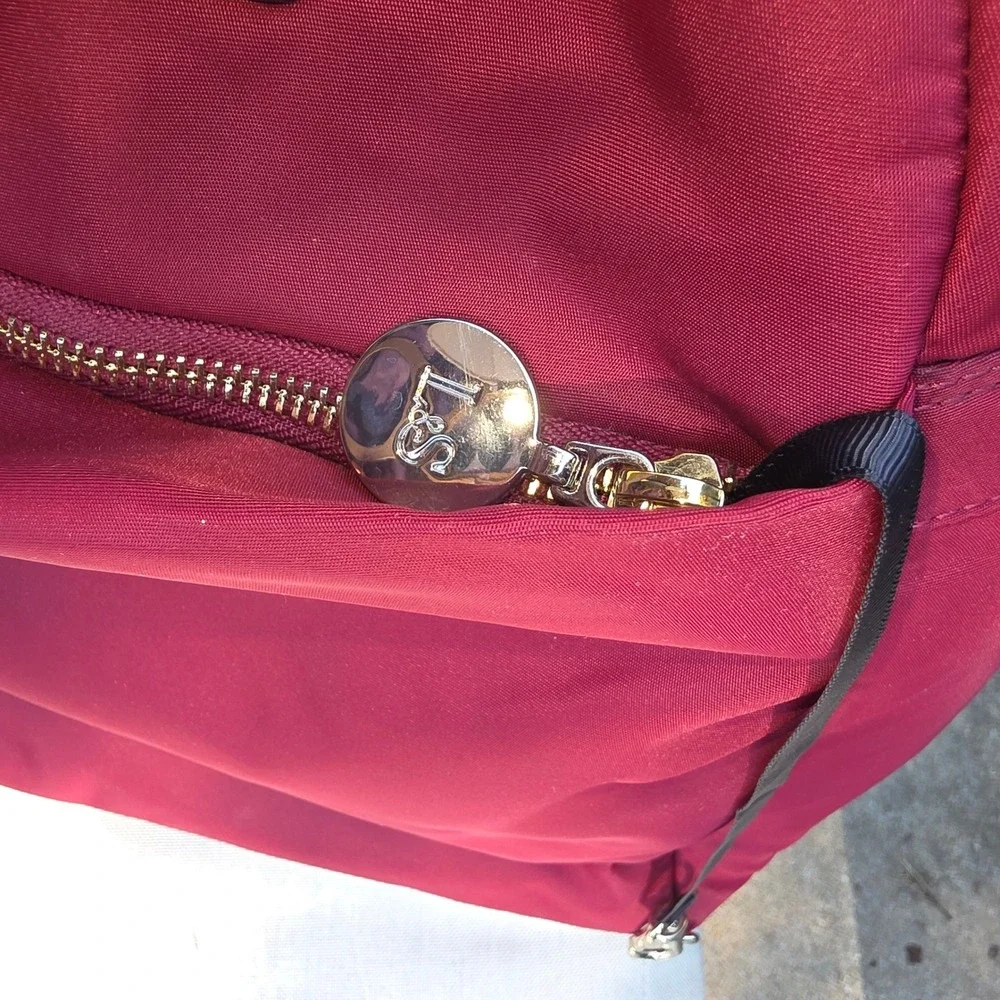 Lo & Sons The OG 2 Laptop Bag Crimson Red Nylon Travel Tote Overnight Bag
